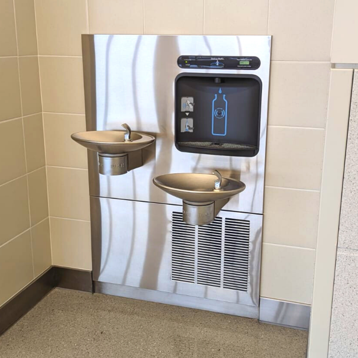 Photograph of a water bottle fill station at BWI Marshall Airport.