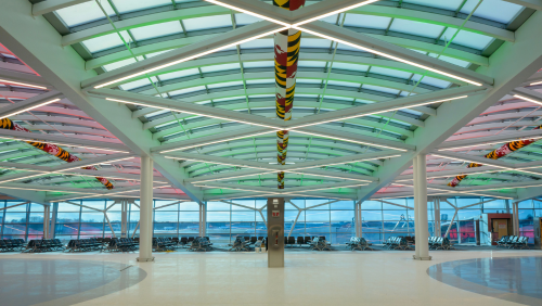 Photo showing red and green lighting displayed above the A/B Connector at BWI Thurgood Marshall Airport